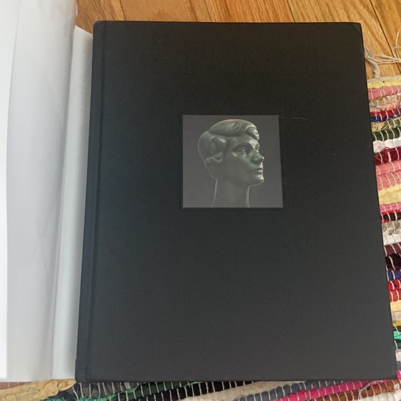 Chanel Book - Picture 2 of 8